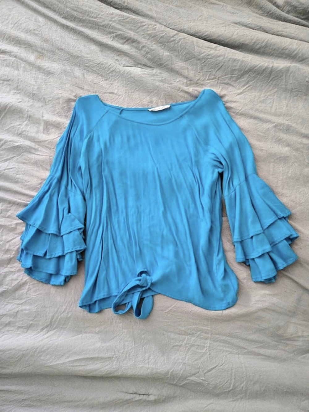 Vince & Love Ruffle Sleeve Blouse in Blue